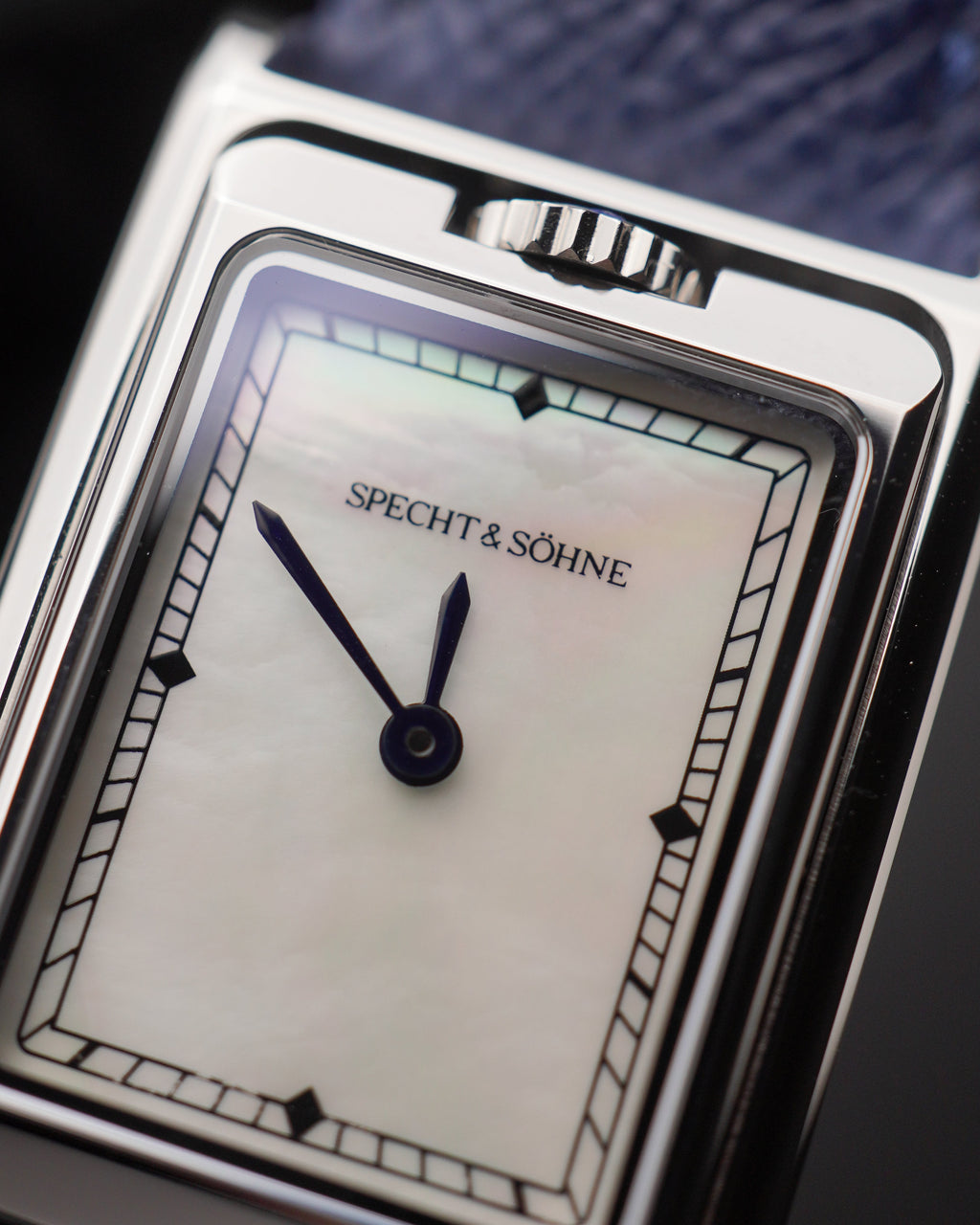 Specht & Söhne SP0042Q3 Quartz